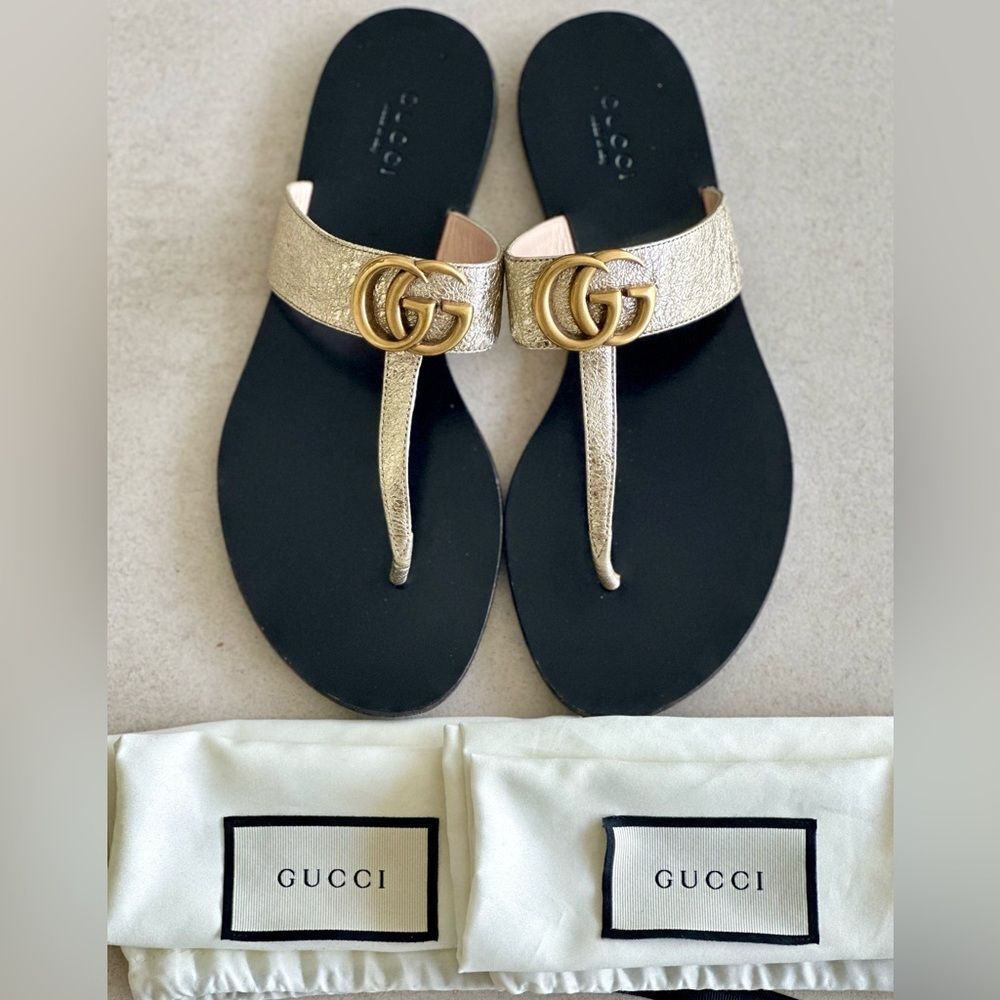 Gucci GG Marmont Sandals Metallic Gold Leather Thong Flats Flip Flops Size 36.5